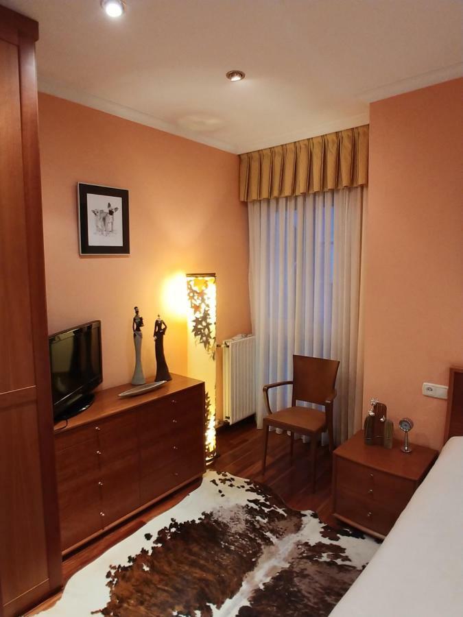 Hogar, A Modo De Hotel Gijón Extérieur photo