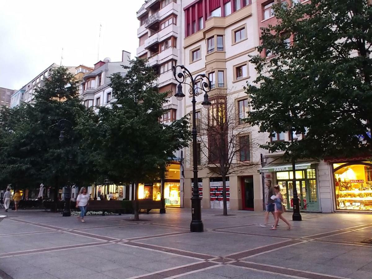 Hogar, A Modo De Hotel Gijón Extérieur photo